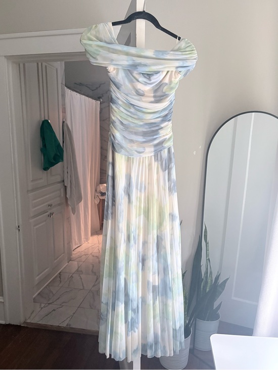 Abercrombie & Fitch Dresses & Skirts - Abercrombie & Fitch Off-Shoulder Maxi Dress in Pastel Blue, Green, Cream